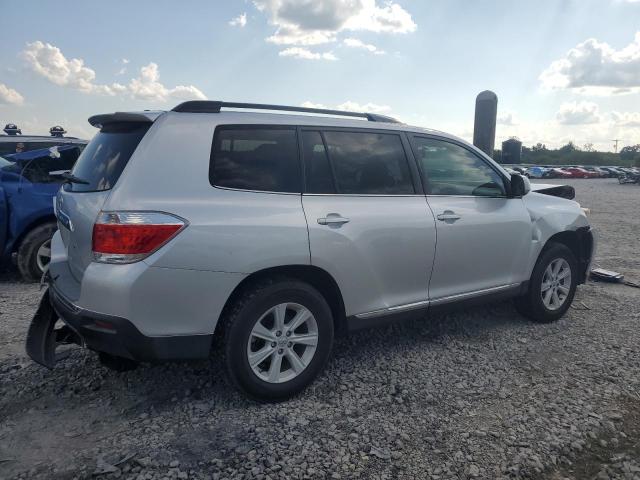 Photo 3 from auction – 2013 TOYOTA HIGHLANDER with VIN 5TDZK3EH2DS124467