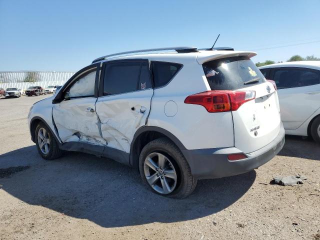 Photo 2 from auction – 2015 TOYOTA RAV4 with VIN JTMWFREV5FJ051417