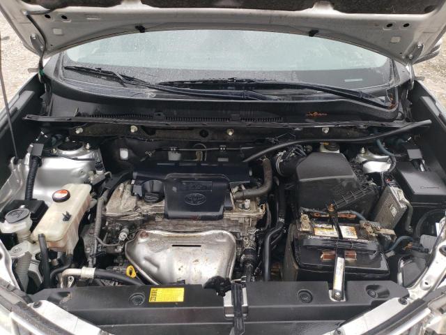 Photo 12 from auction – 2015 TOYOTA RAV4 XLE with VIN JTMWFREV8FD048784