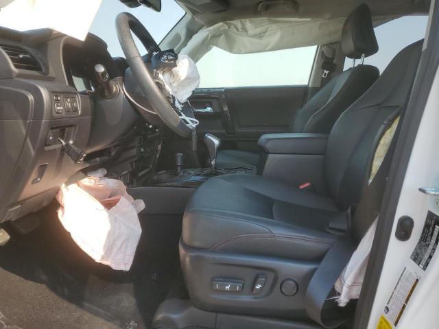 Photo 7 from auction – 2020 TOYOTA 4RUNNER SR with VIN JTEBU5JR2L5770615