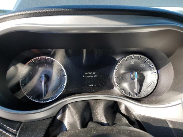 Снимка 9 от търг – 2018 CHRYSLER PACIFICA L с VIN 2C4RC1GG4JR171476