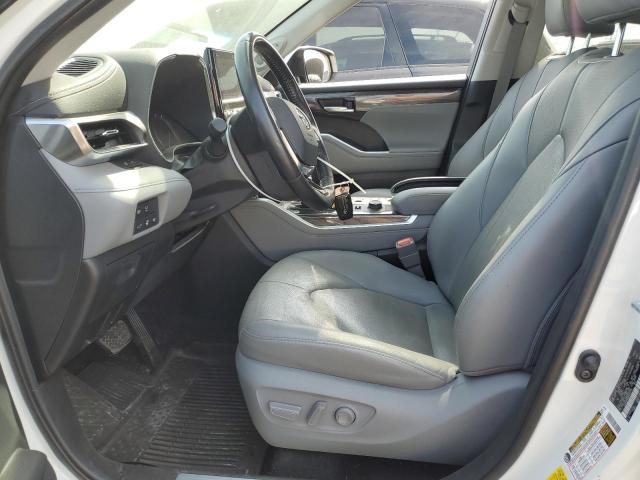 Photo 7 from auction – 2021 TOYOTA HIGHLANDER with VIN 5TDDZRBH4MS074703