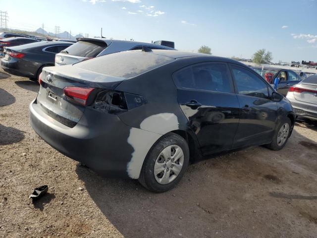 Photo 3 from auction – 2017 KIA FORTE LX with VIN 3KPFK4A76HE112084