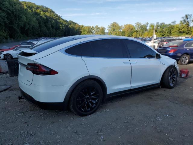 Photo 3 from auction – 2016 TESLA MODEL X with VIN 5YJXCBE21GF020426