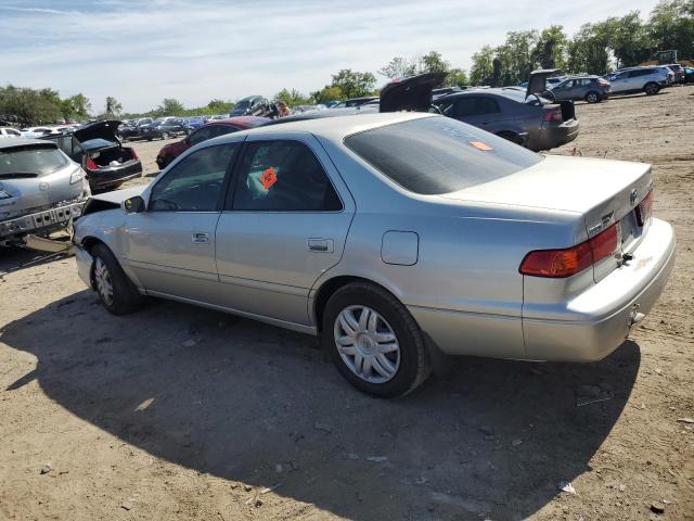 Photo 2 from auction – 2001 TOYOTA CAMRY LE with VIN 4T1BF22K71U121650
