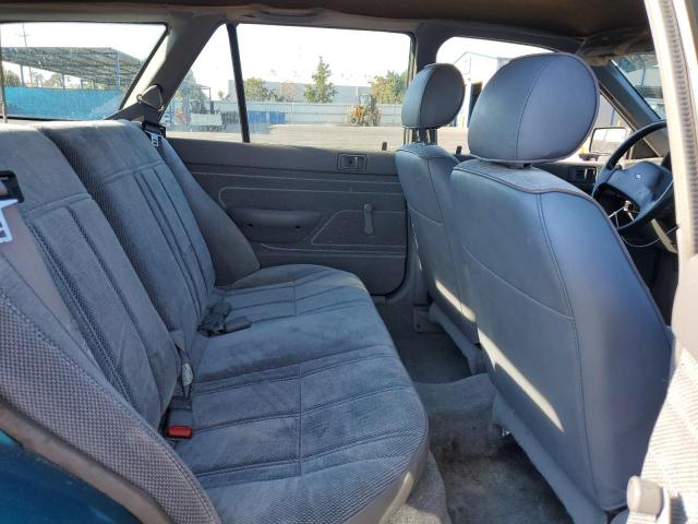 Photo 11 from auction – 1993 FORD ESCORT LX with VIN 3FAPP15J4PR193206
