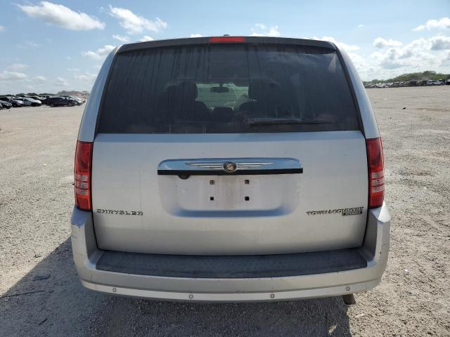 Photo 6 from auction – 2010 CHRYSLER TOWN & COU with VIN 2A4RR8D16AR451630