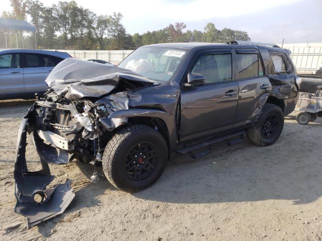 TOYOTA 4RUNNER SR 2019 with VIN JTEBU5JR1K5651663 - Photo from auction