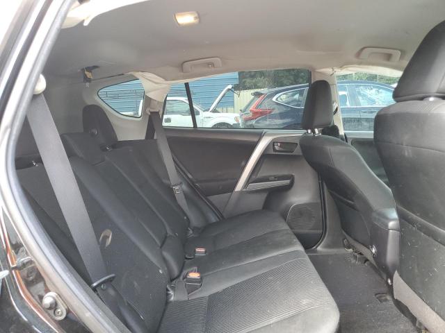 Photo 11 from auction – 2018 TOYOTA RAV4 LE with VIN 2T3ZFREV1JW499712