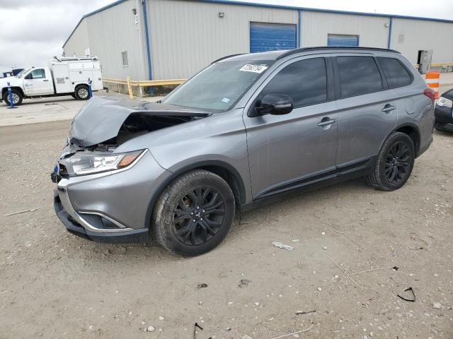MITSUBISHI OUTLANDER 2018 with VIN JA4AD3A30JZ031209 - Photo from auction