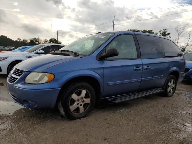 DODGE GRAND CARA 2007 with VIN 2D4GP44L47R250737 - Photo from auction