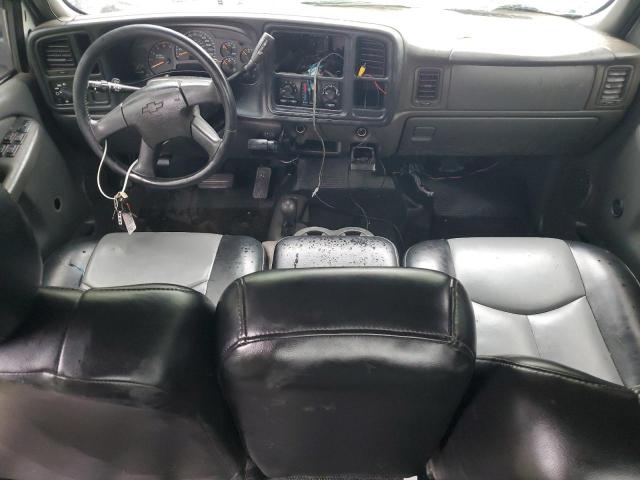 Photo 8 from auction – 2005 CHEVROLET SILVERADO with VIN 1GCHK232X5F901659