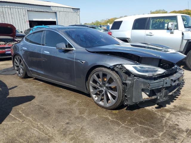 Photo 4 from auction – 2019 TESLA MODEL S with VIN 5YJSA1E23KF305812