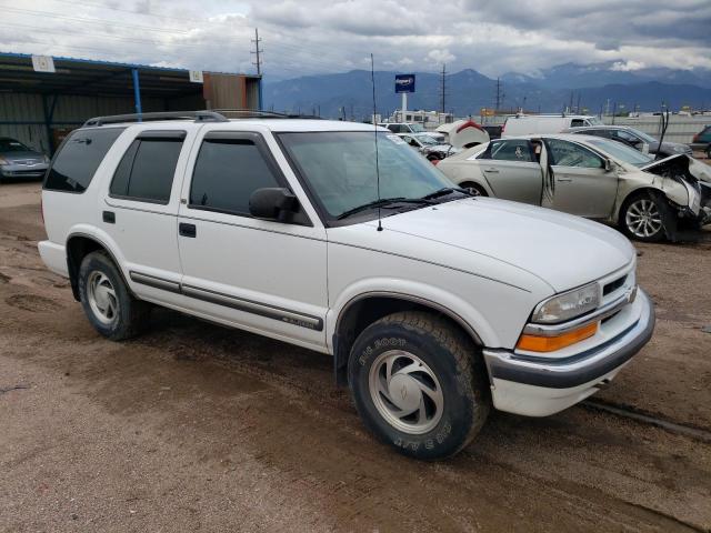 Photo 4 from auction – 2001 CHEVROLET BLAZER with VIN 1GNDT13W412151483