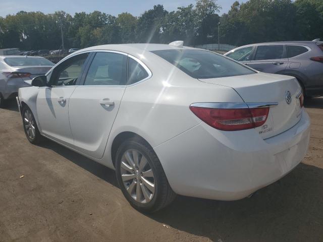 Photo 2 from auction – 2015 BUICK VERANO with VIN 1G4PP5SKXF4208826