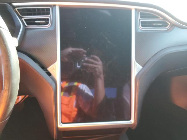 Photo 9 from auction – 2016 TESLA MODEL S with VIN 5YJSA1E20GF171347