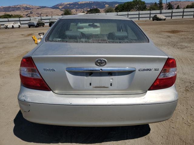 Photo 6 from auction – 2003 TOYOTA CAMRY LE with VIN JTDBE30K430166152