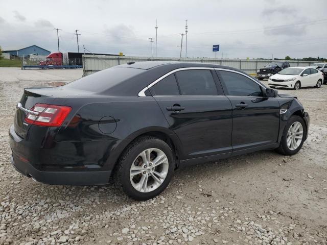 Photo 3 from auction – 2017 FORD TAURUS SE with VIN 1FAHP2D8XHG137224