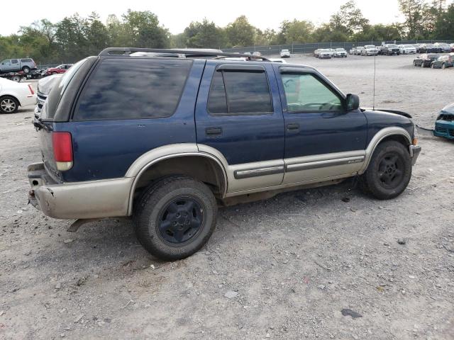 Photo 3 from auction – 2000 CHEVROLET BLAZER with VIN 1GNDT13W8Y2197764