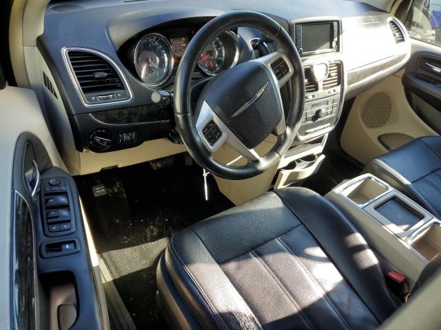 Photo 8 from auction – 2014 CHRYSLER TOWN & COU with VIN 2C4RC1BG2ER256457