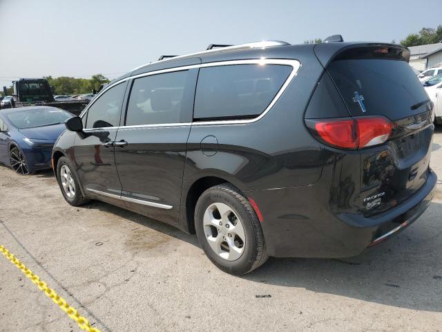Photo 2 from auction – 2017 CHRYSLER PACIFICA T with VIN 2C4RC1EG6HR771994