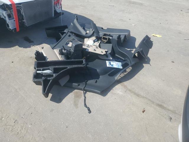 Photo 13 from auction – 2020 FORD ESCAPE TIT with VIN 1FMCU0DZ1LUB58088