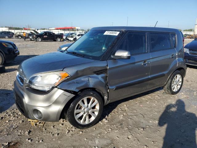 KIA SOUL + 2012 с VIN KNDJT2A63C7375788 - Снимка от търг