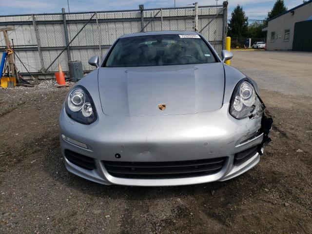 Photo 5 from auction – 2015 PORSCHE PANAMERA S with VIN WP0AD2A7XFL041422