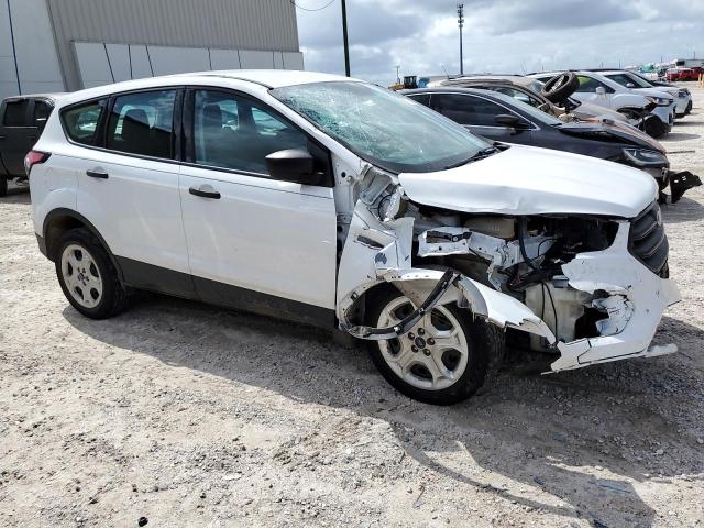 Photo 4 from auction – 2017 FORD ESCAPE S with VIN 1FMCU0F75HUB57027