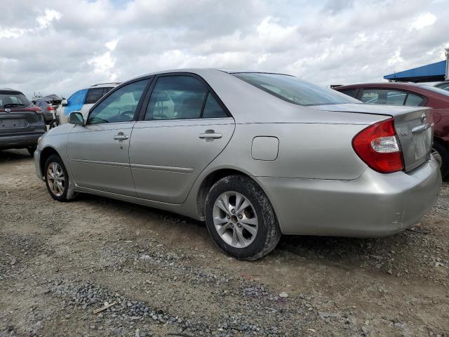 Photo 2 from auction – 2004 TOYOTA CAMRY LE with VIN 4T1BF32K04U064833