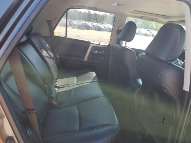 Photo 11 from auction – 2018 TOYOTA 4RUNNER SR with VIN JTEBU5JR1J5553909
