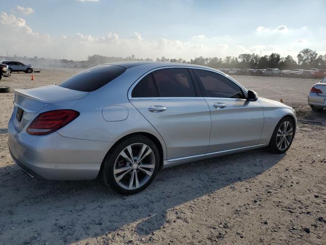 Photo 3 from auction – 2016 MERCEDES-BENZ C 300 with VIN WDDWF4JB4GR178389