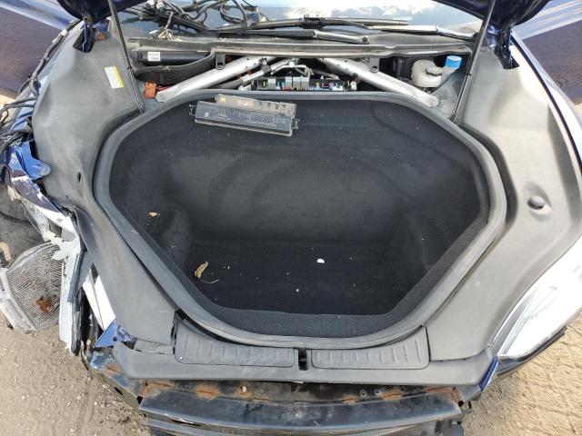 Photo 11 from auction – 2015 TESLA MODEL S with VIN 5YJSA1E22FF117479