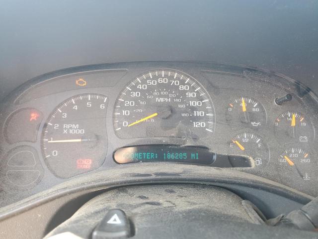Photo 9 from auction – 2004 CHEVROLET SILVERADO with VIN 2GCEK19T941178261