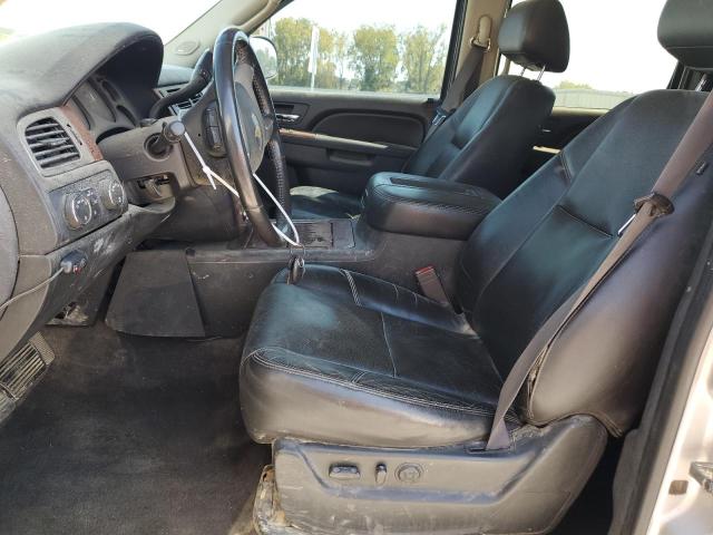 Photo 7 from auction – 2011 CHEVROLET AVALANCHE with VIN 3GNTKGE30BG305989