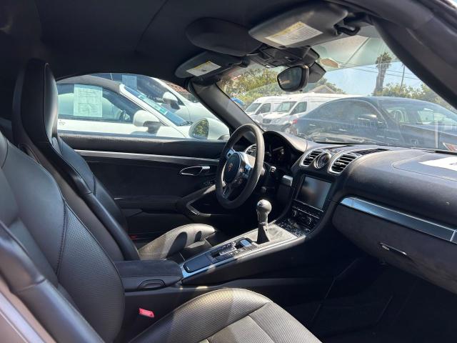 Photo 5 from auction – 2015 PORSCHE BOXSTER S with VIN WP0CB2A85FK130571