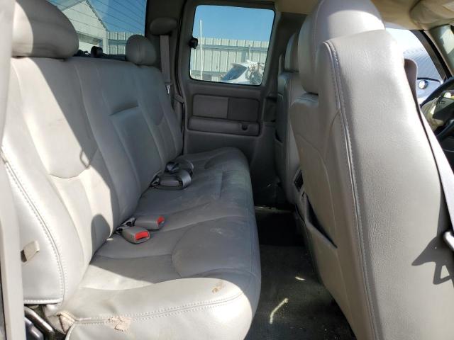 Photo 10 from auction – 2004 GMC NEW SIERRA with VIN 2GTEK19T541272931
