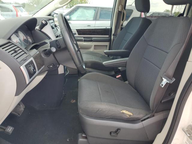 Photo 7 from auction – 2010 DODGE GRAND CARA with VIN 2D4RN5D13AR251372