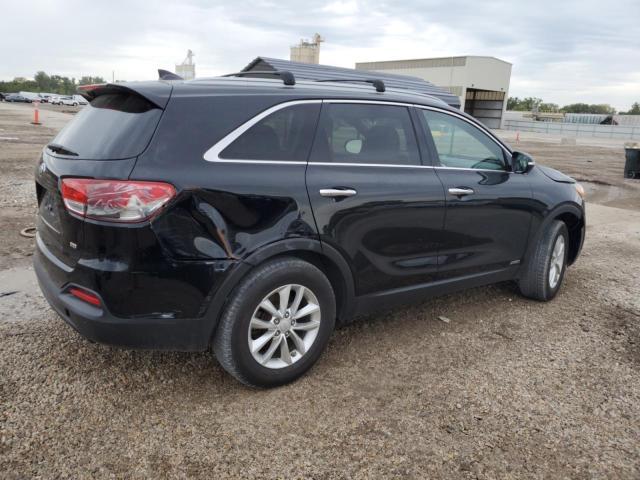 Photo 3 from auction – 2016 KIA SORENTO LX with VIN 5XYPGDA33GG060109
