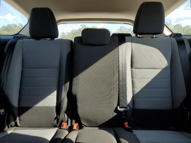 Photo 10 from auction – 2018 FORD ESCAPE S with VIN 1FMCU0F76JUB16251
