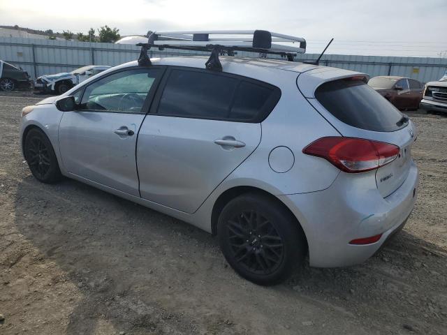 Photo 2 from auction – 2016 KIA FORTE LX with VIN KNAFK5A8XG5598548