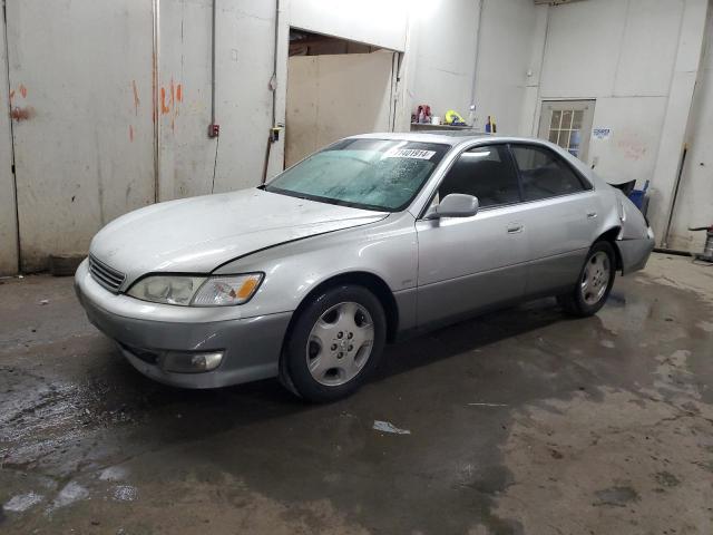 LEXUS ES 300 2000 with VIN JT8BF28G5Y5089744 - Photo from auction