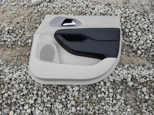 Photo 13 from auction – 2023 CHRYSLER PACIFICA T with VIN 2C4RC1BG6PR627879