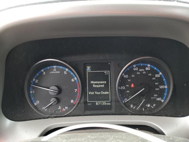 Photo 9 from auction – 2017 TOYOTA RAV4 LE with VIN 2T3BFREVXHW670338
