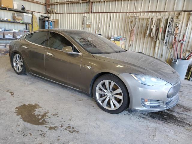 Photo 4 from auction – 2015 TESLA MODEL S 85 with VIN 5YJSA1H28FF091689