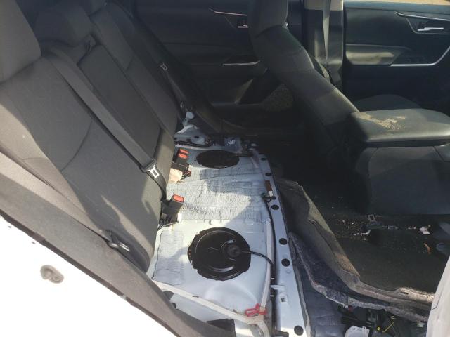 Photo 11 from auction – 2024 TOYOTA RAV4 XLE with VIN 2T3W1RFV2RW302879