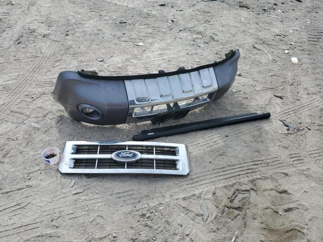 Photo 13 from auction – 2008 FORD ESCAPE LIM with VIN 1FMCU94188KA59527