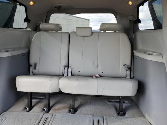 Photo 10 from auction – 2012 TOYOTA SIENNA XLE with VIN 5TDDK3DC8CS040829
