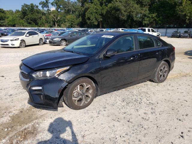KIA FORTE FE 2021 with VIN 3KPF24AD7ME326615 - Photo from auction