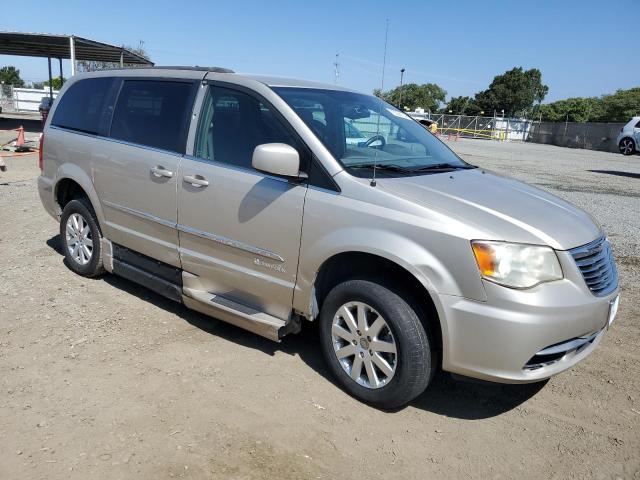 Photo 4 from auction – 2014 CHRYSLER TOWN & COU with VIN 2C4RC1BG8ER460258